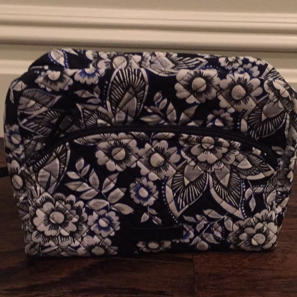 Vera Bradley cosmetic bag